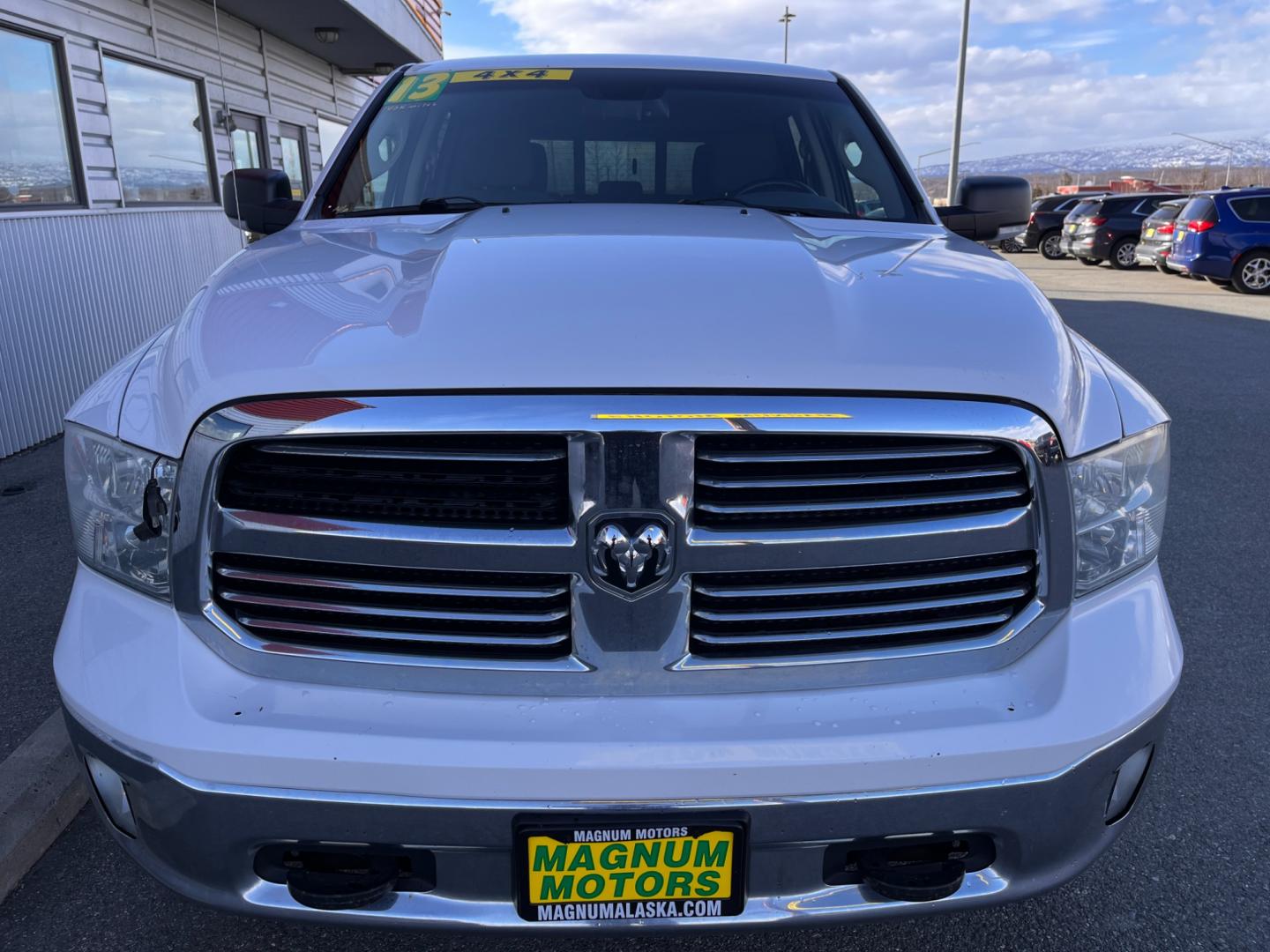 2013 White /Black RAM 1500 SLT Big Horn (1C6RR7LT7DS) with an 5.7L engine, 6-Speed Automatic transmission, located at 1960 Industrial Drive, Wasilla, 99654, (907) 274-2277, 61.573475, -149.400146 - Photo#6